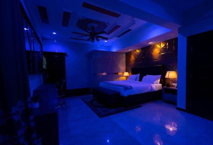 جناح إدارى, Lantana