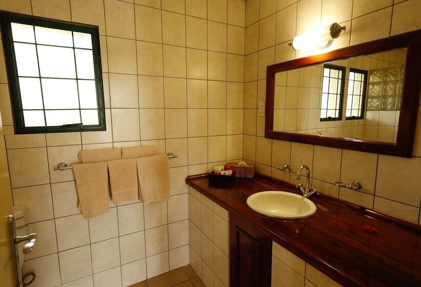 اتاق استاندارد, Maun Lodge