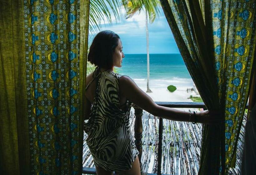 فيلا غرفة نوم واحدة مطلّة علي البحر, Moonshine Uroa Boutique