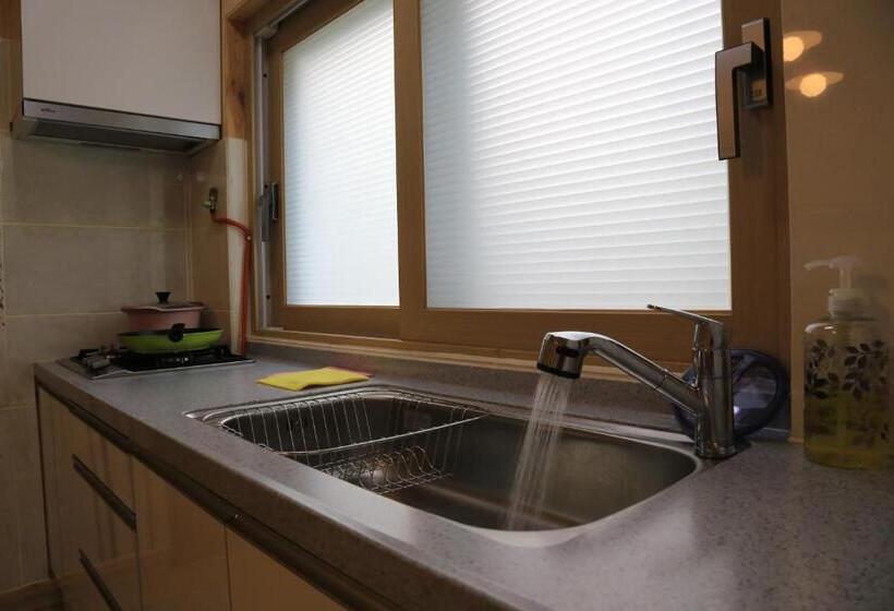 خانه 2 خوابه, Jeju Best Hill