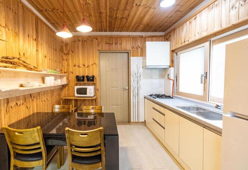 خانه 2 خوابه, Jeju Best Hill