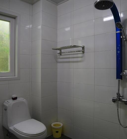 استودیوی استاندارد, Jeju Best Hill