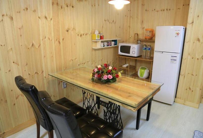 استودیوی استاندارد, Jeju Best Hill