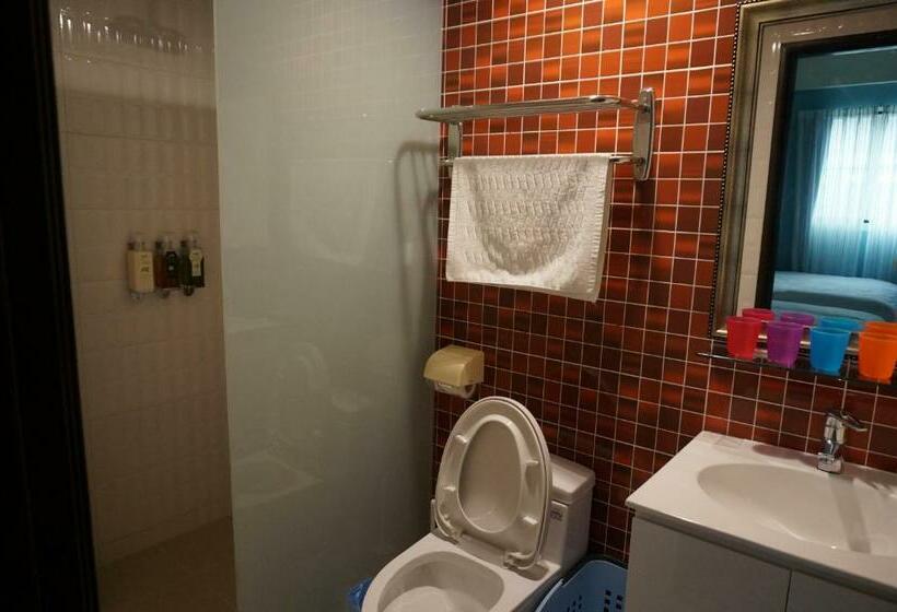 اتاق استاندارد چهار تخته, Misto B&b