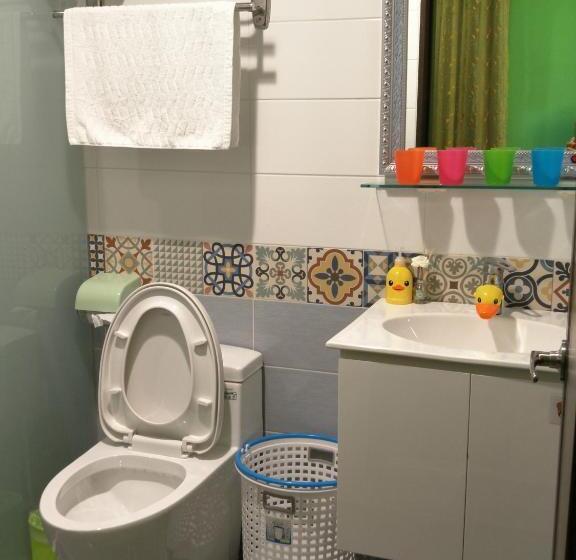 اتاق استاندارد چهار تخته, Misto B&b