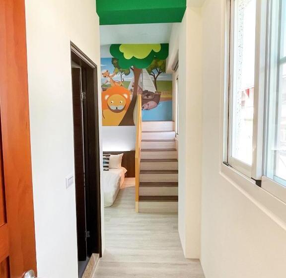 اتاق استاندارد چهار تخته, Misto B&b