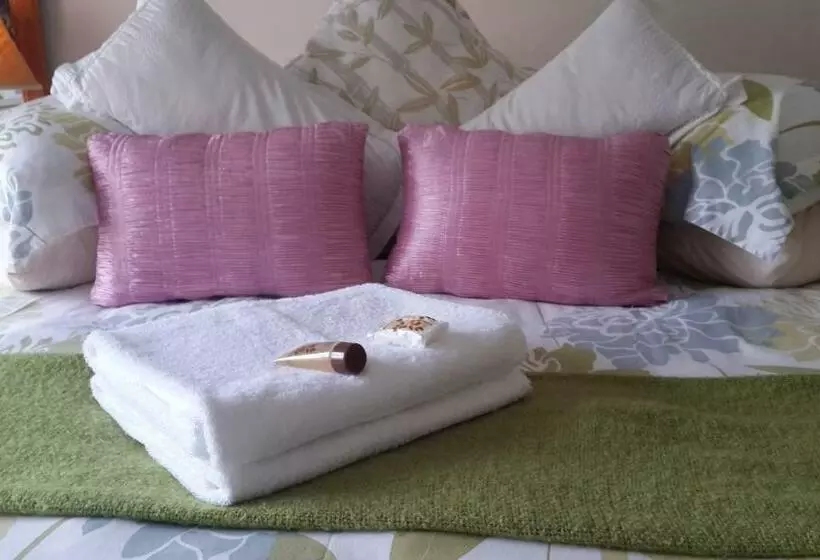 اتاق استاندارد, Harmony Guesthouse