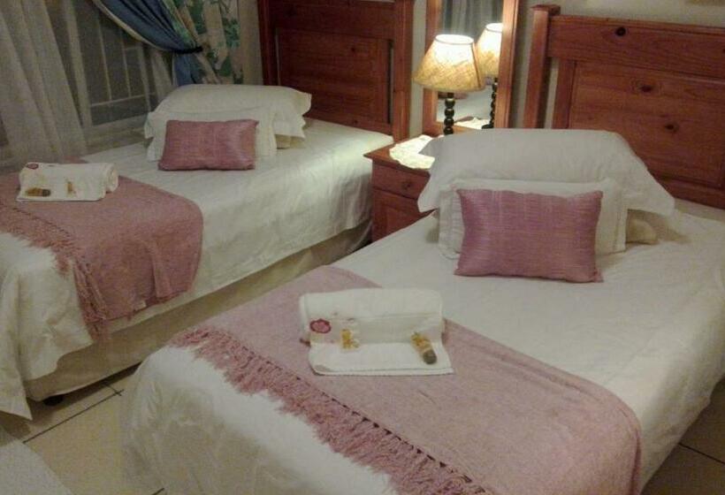 バス共有のスタンダードルーム, Harmony Guesthouse