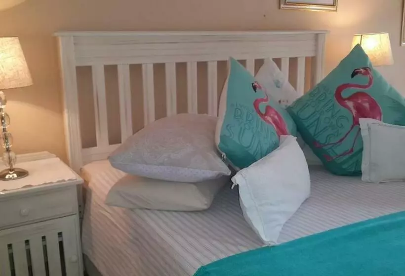 اتاق استاندارد, Harmony Guesthouse