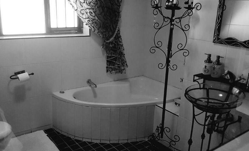 スタンダードルーム, Lamon Guesthouse