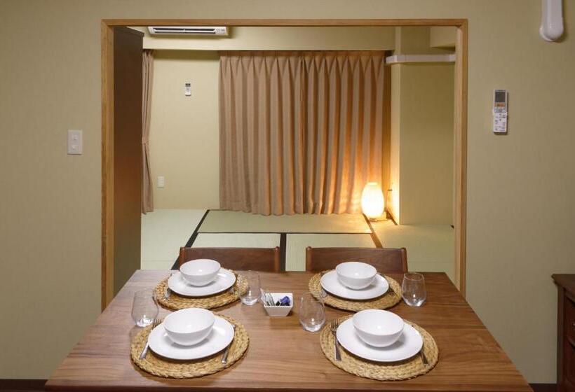 Четырехместный Номер Стандарт, Wallaby House
