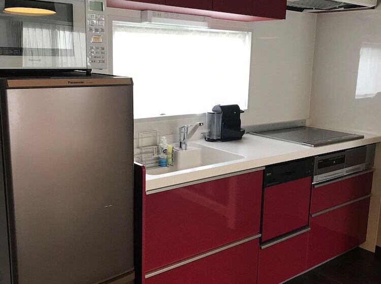 침실 1개 아파트, Wallaby House