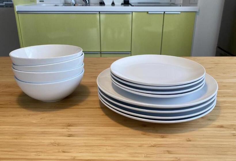 침실 1개 아파트, Wallaby House