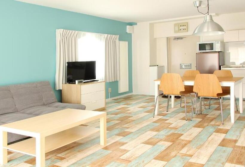 침실 1개 아파트, Wallaby House