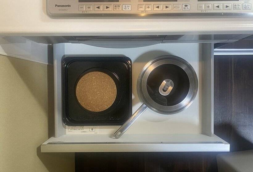 침실 1개 아파트, Wallaby House