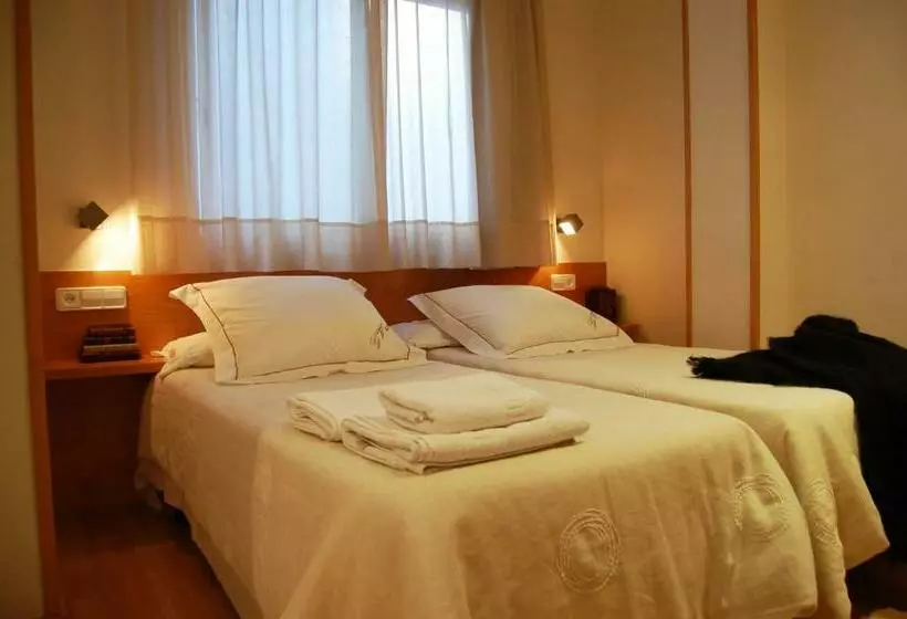 １ベッドルームベーシックアパートメント, Apartamentos Laforja