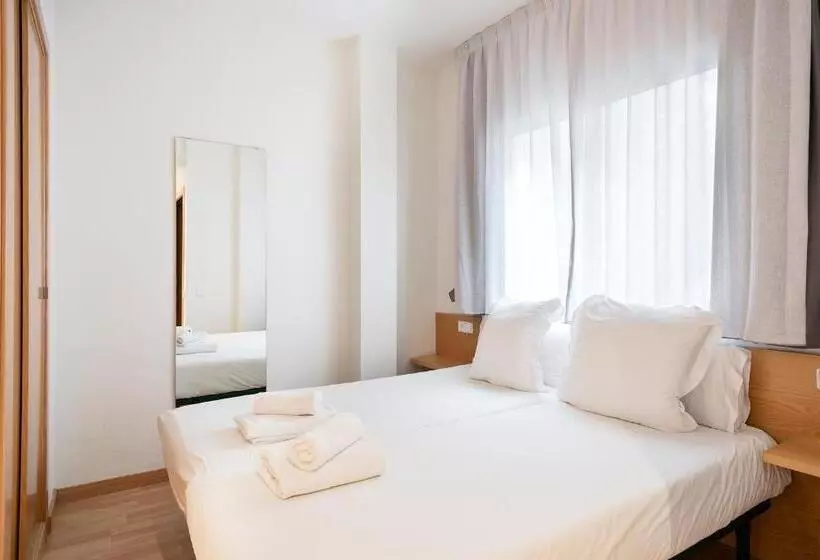 １ベッドルームベーシックアパートメント, Apartamentos Laforja