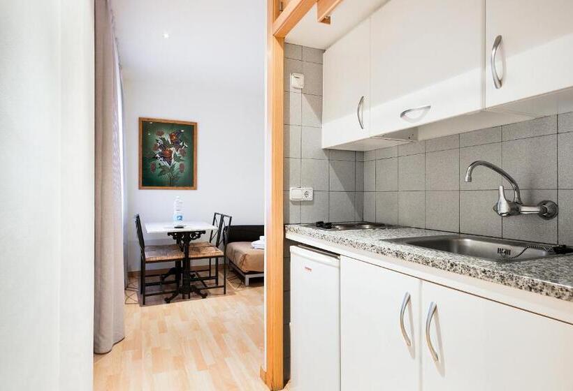 Апартаменты Basic 1 Спальня, Apartamentos Laforja