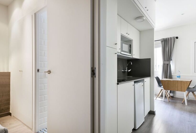 Студия Стандарт, Apartamentos Laforja