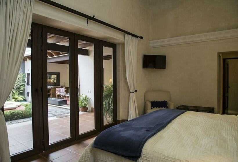 سوییت, Serendipity Boutique