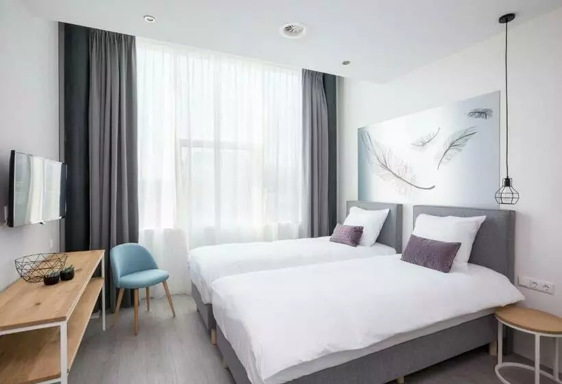 اتاق استاندارد, 2stay