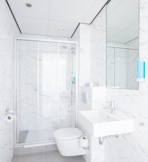 اتاق سوپریور, 2stay