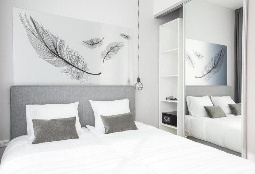 اتاق سوپریور, 2stay