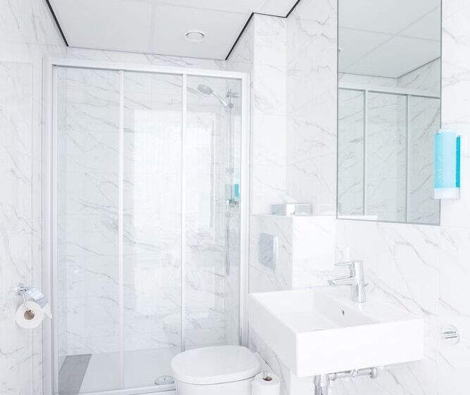 اتاق خانوادگی, 2stay