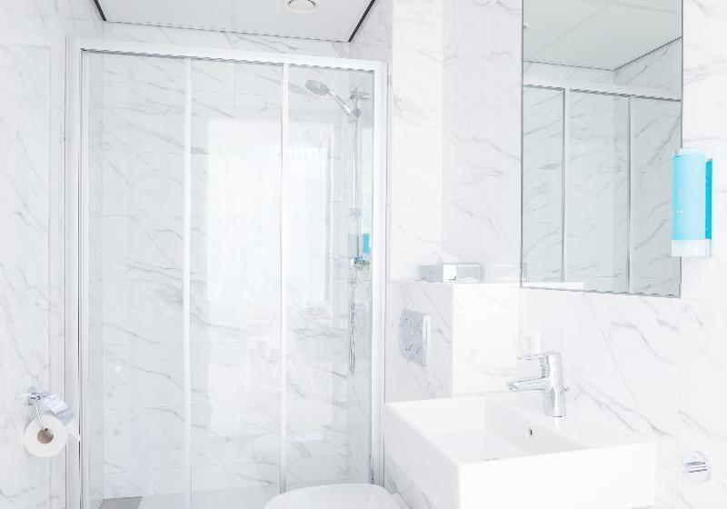 اتاق راحتی, 2stay