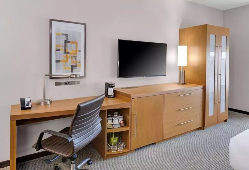 Standard-invahuone, Hyatt Place Dallas/allen
