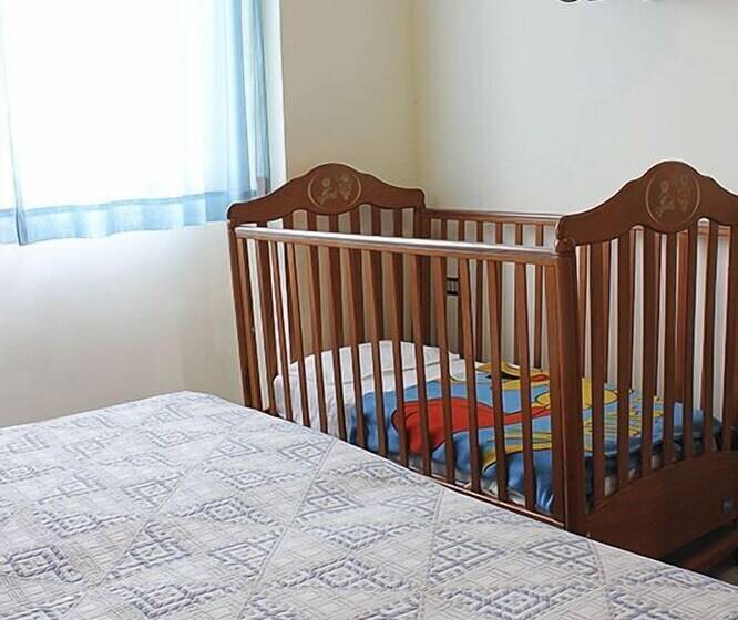 חדר סטנדרט לשלושה, Il Focolare