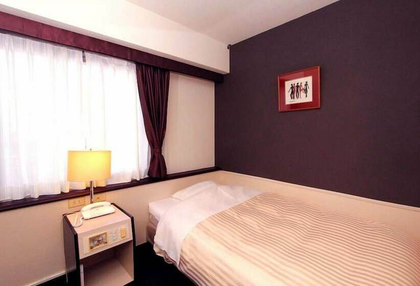 חדר סטנדרט יחיד, Kagoshima Kuko