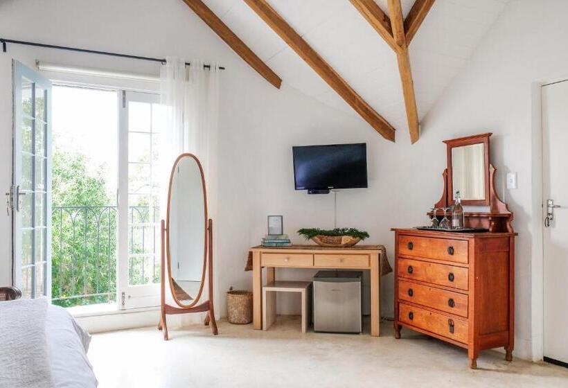 غرفة ديلوكس مطلة على الجبل, Kogman & Keisie Guest Farm