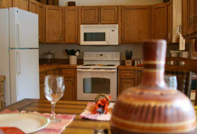 豪华三卧别墅, Shady Brook Inn And Resort