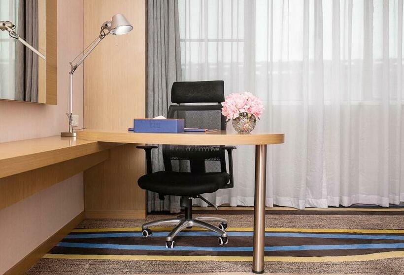 스탠다드 룸, Guangzhou Baiyun Airport Rejoice By Argyle Hotel Rehe Metro Exit B   Free Shuttle Bus Is Provided Du