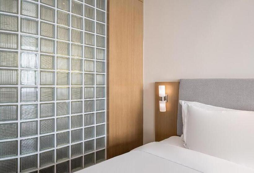 스탠다드 룸, Guangzhou Baiyun Airport Rejoice By Argyle Hotel Rehe Metro Exit B   Free Shuttle Bus Is Provided Du