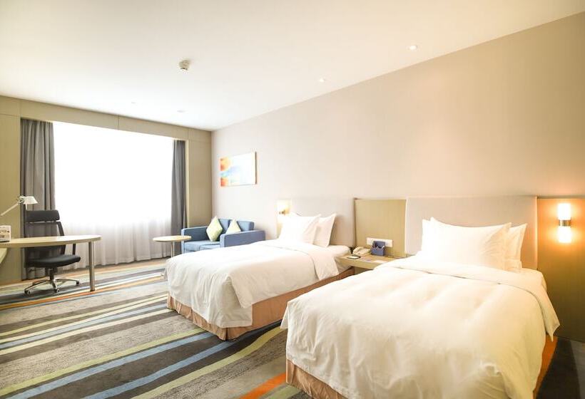 스탠다드 룸, Guangzhou Baiyun Airport Rejoice By Argyle Hotel Rehe Metro Exit B   Free Shuttle Bus Is Provided Du