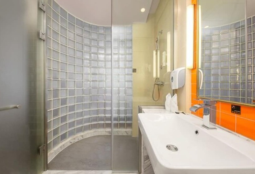 Номер Deluxe, Guangzhou Baiyun Airport Rejoice By Argyle Hotel Rehe Metro Exit B   Free Shuttle Bus Is Provided Du