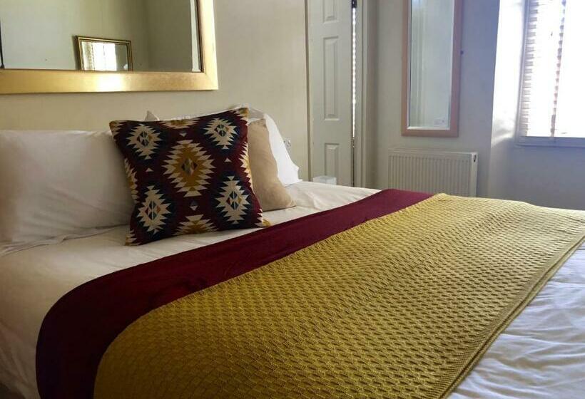 غرفة قياسية سرير كينج, Bendene Townhouse