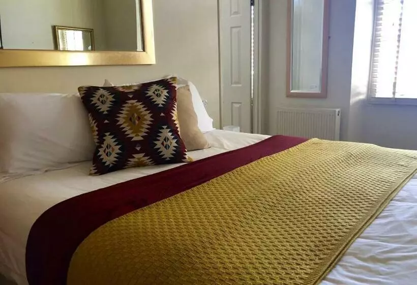 Cameră Standard Pat King Size, Bendene Townhouse