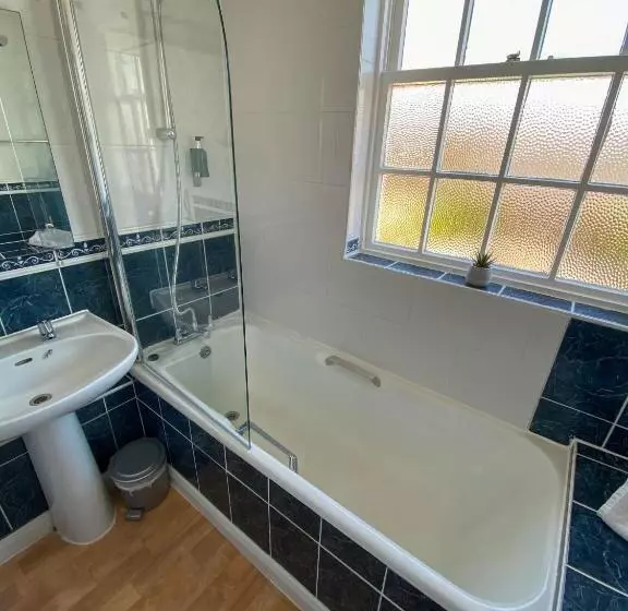 Cameră Standard cu Baie Comună, Bendene Townhouse