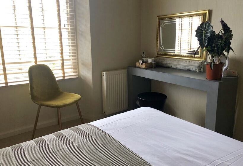 غرفة قياسية, Bendene Townhouse