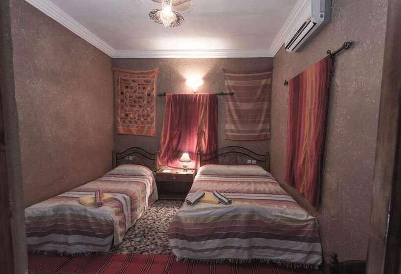 标准间, Kasbah Valentine