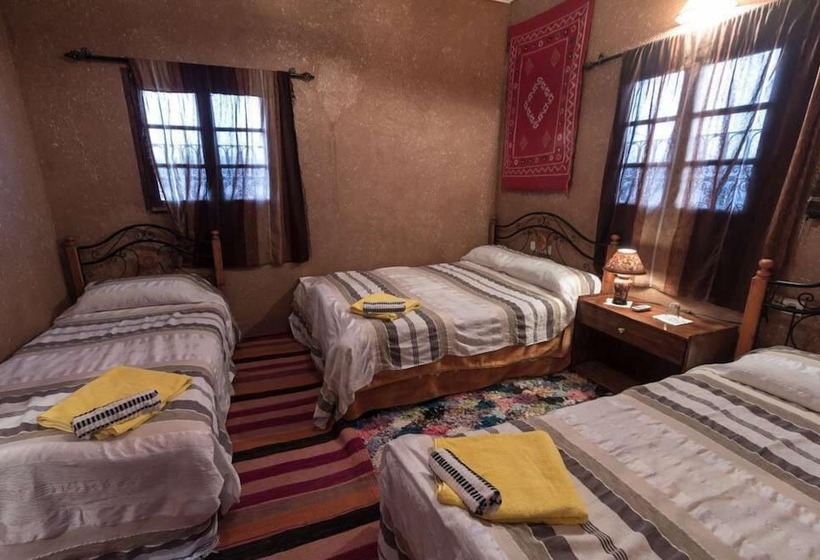 四人标准间, Kasbah Valentine