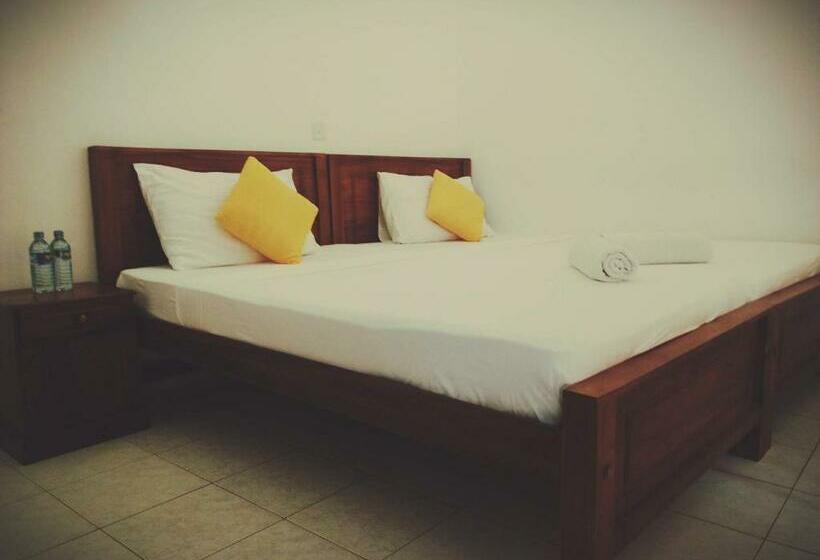 Quarto Estandar, Sunset Galle Fort