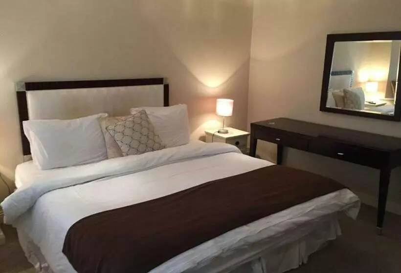 Standard Kolmen Hengen Huone, The Townhouse