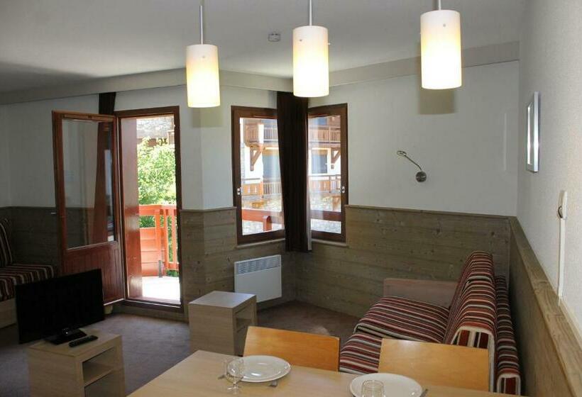 标准工作室带阳台, Residence Britania Cles Blanches