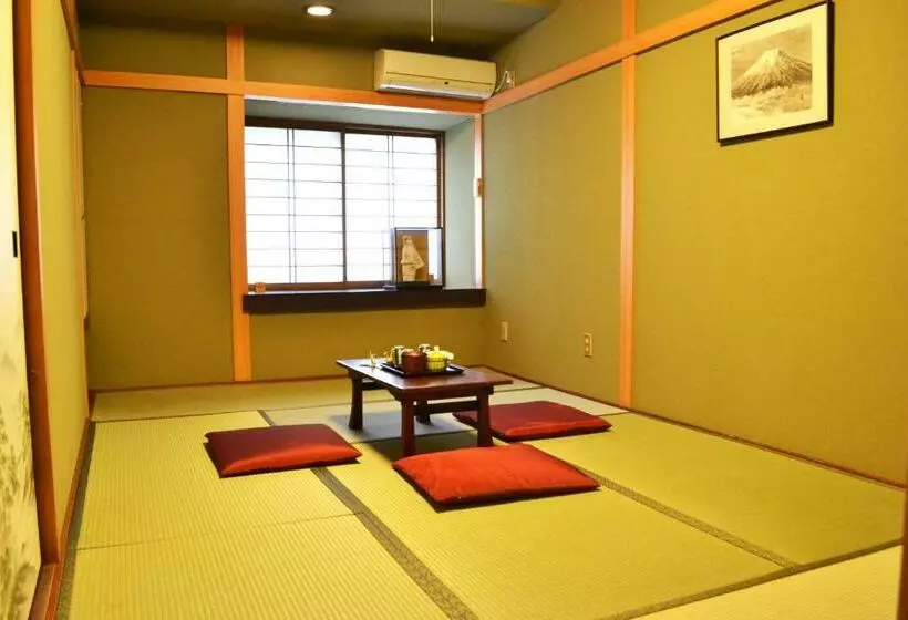 バスルーム共有のシングルスタンダード, Ryokan Matsumuraya