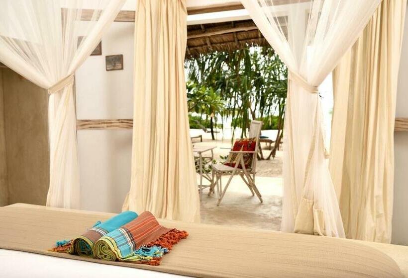 オーシャンビュースタンダードルーム, Sharazad Boutique