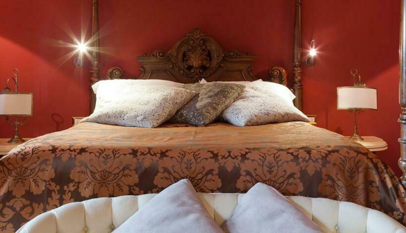 带按摩浴盆的套房, Relais Montemaggiore